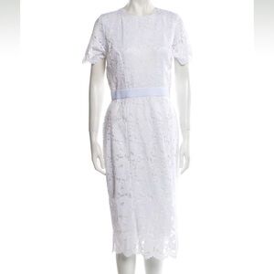 Neiman Marcus lace midi classic - NWT, size M